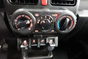 Suzuki Jimny Bild 12