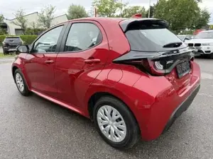 Toyota Yaris Bild 4