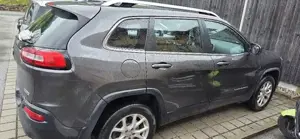 suv jeep Cherokee  Bj.04.2014  Bild 3
