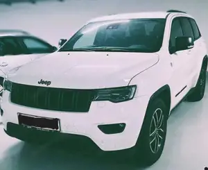 Jeep Grand Cherokee 3,0 V6 Trailhawk Automatik   Allrad Bild 2