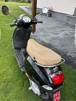 Piaggio Vespa LX 50 Bild 4