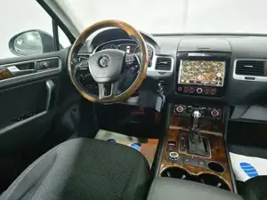 VW Touareg Bild 8