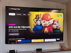 Samsung 82 Zoll 4K Smart-TV (Modell: GU82TU8079)   Top Zustand Bild 2