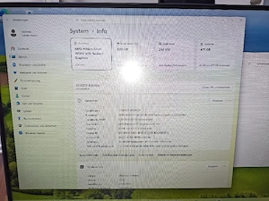 Neuwertiger Lenovo PC mit 24Zoll Display Bild 2