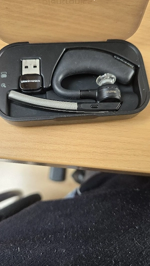 Plantronics Voyager Legend Bluetooth-Headset inklusive Ladetui und USB Bild 2