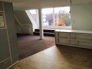 2 Zimmer Wohnung mit großer Dachterrasse 890  inkl. heizung , wasser und strom  Bild 5