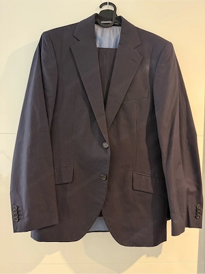 Eleganter Herren Anzug Dunkelblau mit Nadelstreifen
