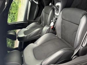 Audi Q3 2.0 TDI quattro S-line  Bild 7