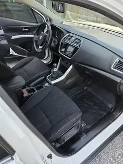 Suzuki SX4 Bild 8