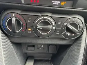 Mazda 2 Bild 2