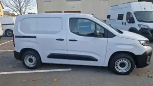 Peugeot Partner Tepee Bild 2