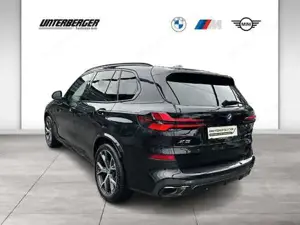 BMW X5 xDrive50e M Sportpaket Pro // elektr. Anhängerkupplung // Harman + Kardon Bild 4
