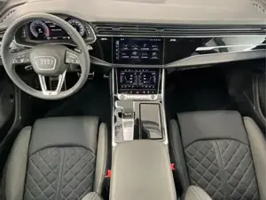Audi Q7  Bild 7