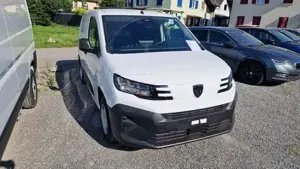 Peugeot Partner Tepee Bild 3