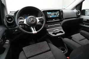 Mercedes-Benz Vito 116 CDI 4x4 Tourer PRO Lang Navi W-Paket Bild 8
