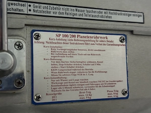 Rührmaschine   Planetenrührwerk mit Fleischwolf zu verkaufen Bild 2