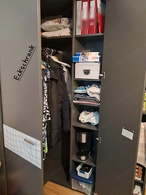Eckschrank und 2 türiger Schrank  Bild 3