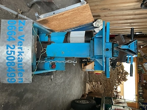 Verkaufe Holzspalter Bild 3