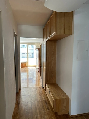 2-Zimmer Renovierte Wohnung, Mitten in Bregenz Bild 4