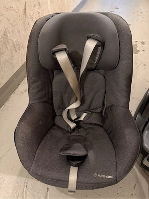 Maxi Cosi Pearl mit Isofix Station Bild 4