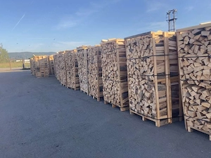 Brennholz ab 70 Euro Rm Restfeuchte 15-20 %   Bild 3