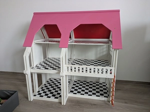 Puppenhaus Holz mit Zubehör  Bild 2