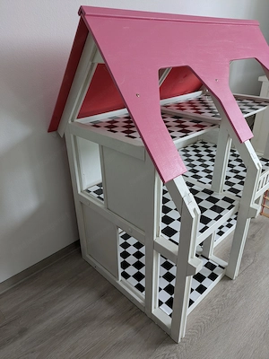 Puppenhaus Holz mit Zubehör  Bild 7