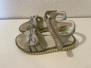 Sandalen für Mädchen Bild 2