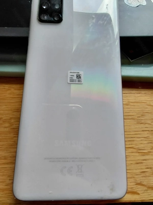 Samsung A51, sehr gut erhalten   KEINE KRATZER Bild 2
