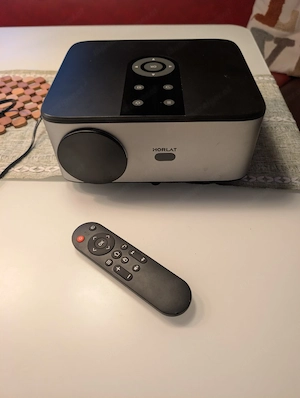 TV, Bamer 4K Andoid 25000 Lumen, W-Lan 2 Jaher alt und nur bei der EM 24 benutzt. Bild 2