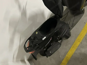 Moped   Motorroller - Sportcity ONE 50 2T Bild 3
