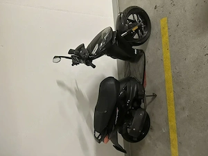 Moped   Motorroller - Sportcity ONE 50 2T Bild 2