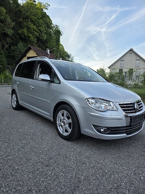 vw Touran  Bild 4