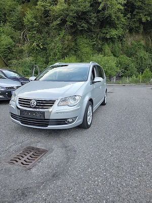 vw Touran  Bild 5