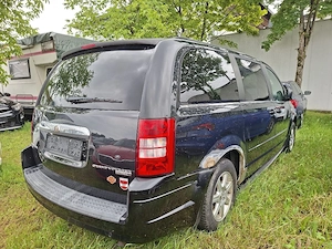 Chrysler Grand Voyager 2.8 CRD Automatik Bild 2