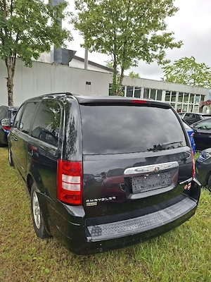 Chrysler Grand Voyager 2.8 CRD Automatik Bild 5
