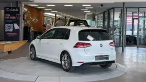 Volkswagen Golf Bild 6