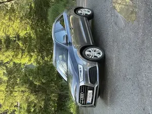 Audi Q3 2.0 TDI quattro S-line  Bild 8