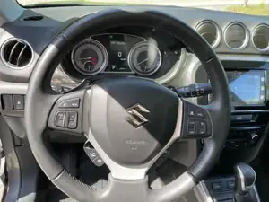 Suzuki Vitara Bild 12