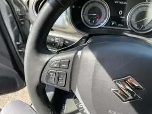 Suzuki Vitara Bild 15