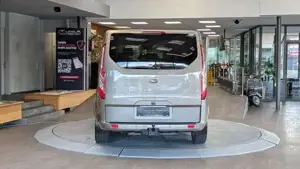 Ford Tourneo Bild 8