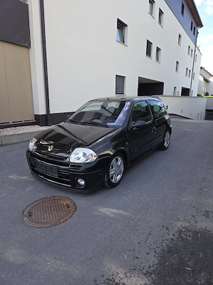 clio Sport 2l 16V Bild 3