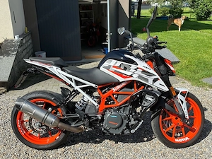 KTM Duke 390 | Baujahr 2019 | Erstbesitz | ca. 9.000 km |   3.500 VB Bild 2