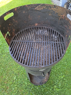Grill   Feuerkorb  Bild 2