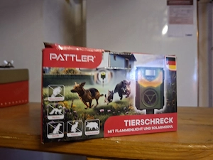 NEU: Pattler Tier-Schreck mit Flammenlicht & Solarmodul   OVP