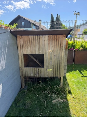 Kanichenstall mit Zubehör Bild 2