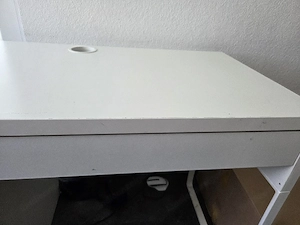 Schreibtisch mit Schubladen Bild 3