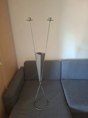 Kerzenständer aus Metall
