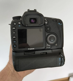 Canon EOS 7D mit Zubehör 1A ZUSTAND Bild 8