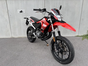 Derbi Senda X-Treme DRD Supermoto in TOP Zustand - 07   2019 Bild 4